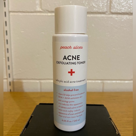 Peach Slices acne exfoliating toner cleanser - Picture 1 of 6